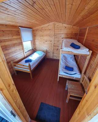Отели типа «постель и завтрак» Kernu Puhkeküla Hotel Kohatu Бунгало с 1 спальней-1